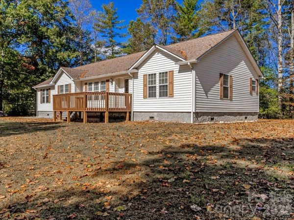 59 Higher Ground Lane, Burnsville, NC 28714