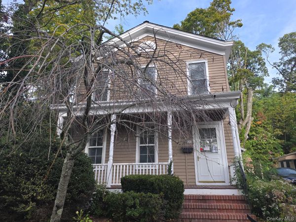 405 High Street , Port Jefferson, NY 11777