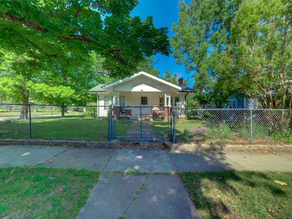 368 S Zunis Avenue , Tulsa, OK 74104