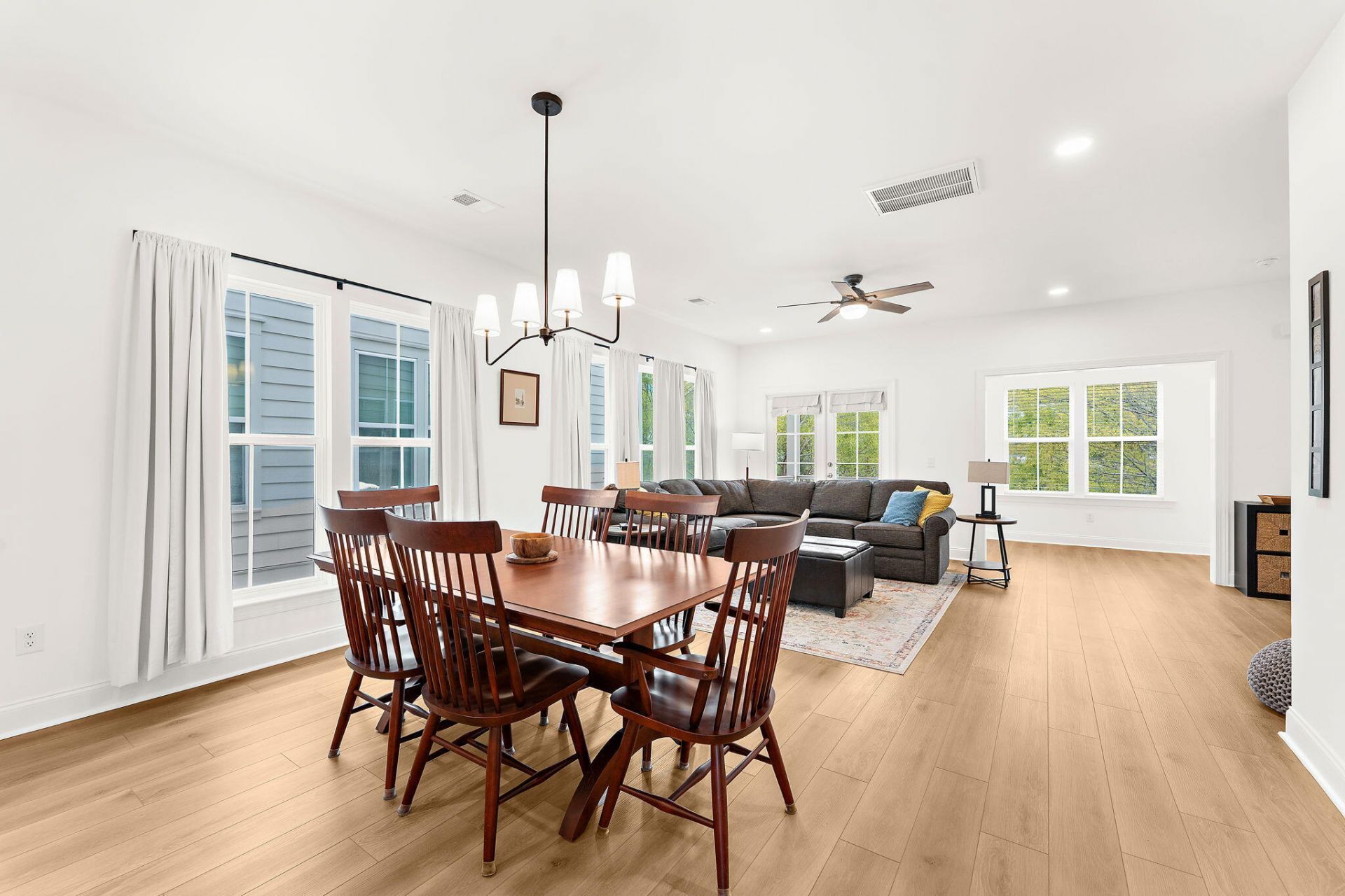133 Sabal Court Photo 9