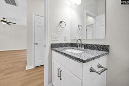 2802 Hunt Avenue  photo 4