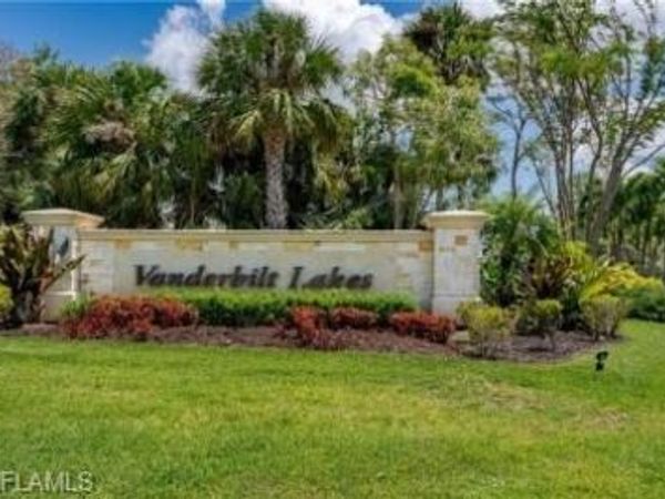 3941 Leeward Passage CT, Unit 204, BONITA SPRINGS, FL 34134