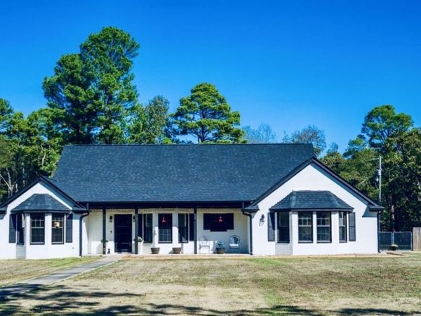 2308 Midland Drive , Mena, AR 71953