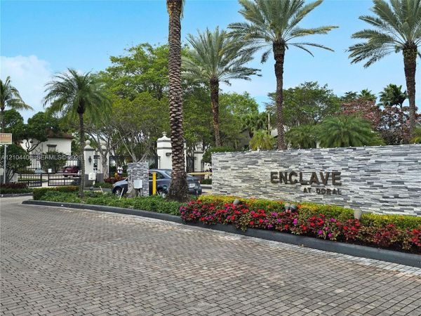 4360 NW 107th Ave , Unit 101, Doral, FL 33178