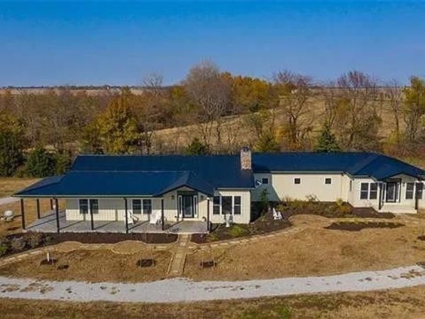14341 State Highway Yy Highway, Jamesport, MO 64648