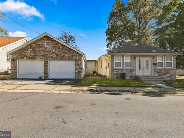 629 GREENHILL ROAD, SHARON HILL, PA 19079