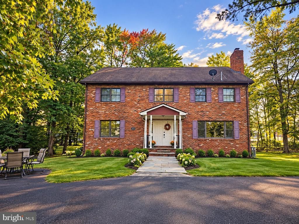 2054 BERKS ROAD, LANSDALE, PA 19446