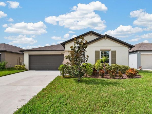 5487 BLUE AZURE DRIVE , WIMAUMA, FL 33598