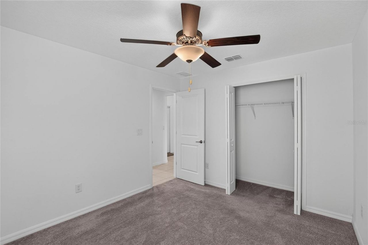5487 Blue Azure Drive , Wimauma, FL 33598 Photo