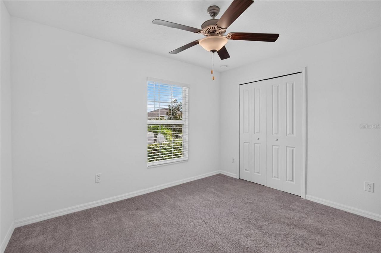 5487 Blue Azure Drive , Wimauma, FL 33598 Photo