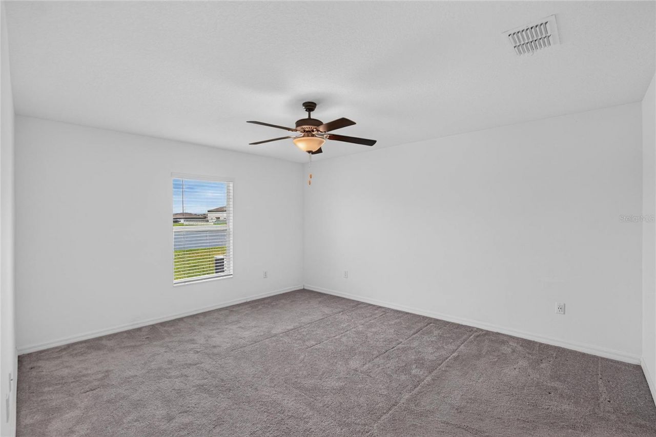 5487 Blue Azure Drive , Wimauma, FL 33598 Photo