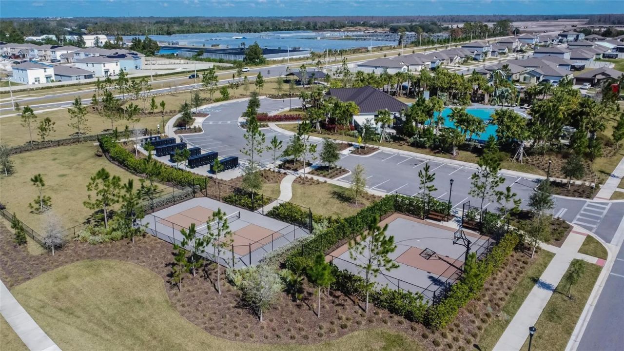 5487 Blue Azure Drive , Wimauma, FL 33598 Photo