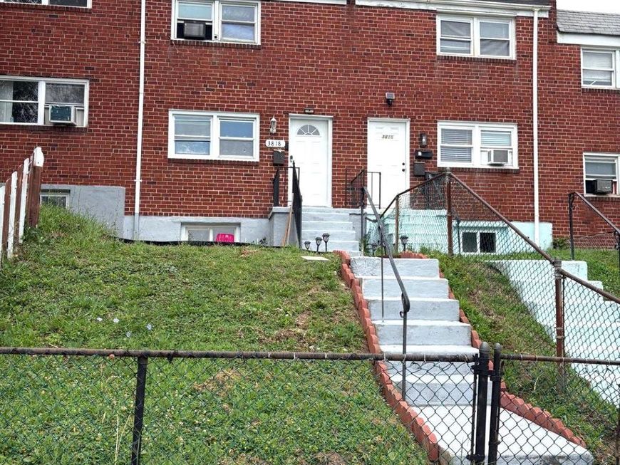 3818 W Bay Avenue, Baltimore, MD 21225 Main Photo