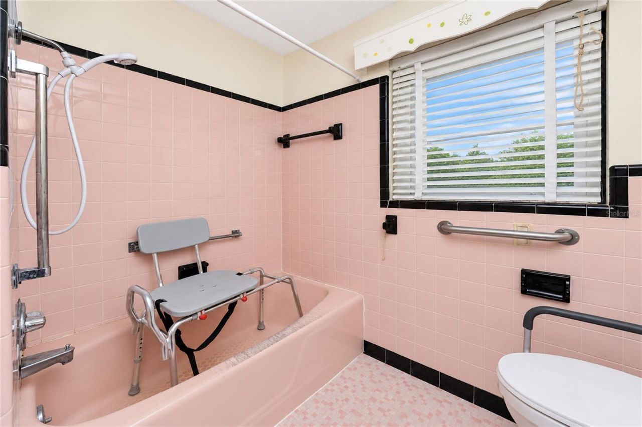 24450 And 24438 Harborview Road, Port Charlotte, FL 33980 Photo