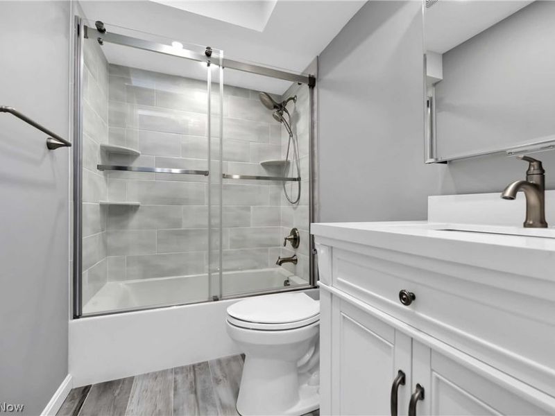 12900 Lake Avenue, Unit 1920, Lakewood, OH 44107 Photo 21