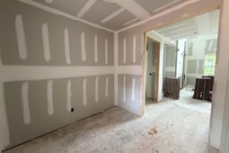 915 Hope Ferry Road  photo 4