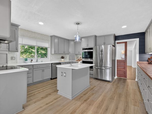1110 Houston Dr , Murfreesboro, TN 37130