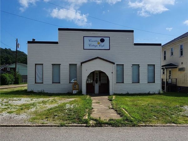 203 Ohio Street , Brilliant, OH 43913