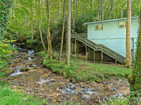 1000 Cane Creek Road , Sylva, NC 28779