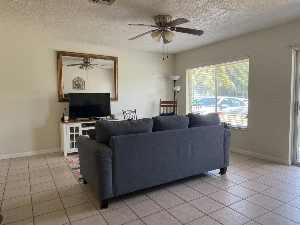 4553 Vespasian Court, Lake Worth, FL 33463 Photo