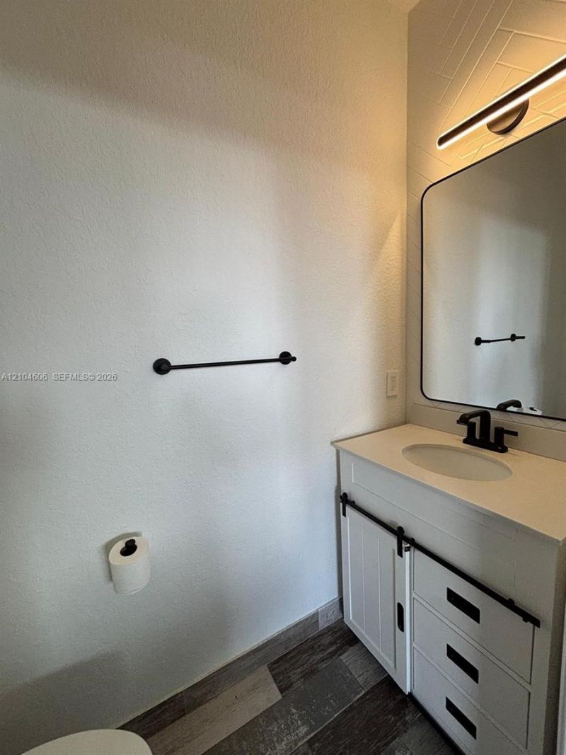 11027 NW 86th Ter, Doral, FL 33178 Photo