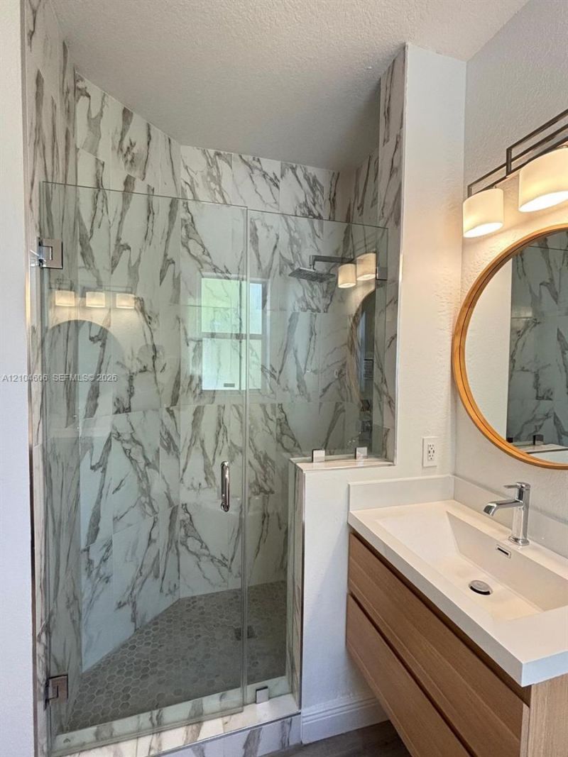 11027 NW 86th Ter, Doral, FL 33178 Photo