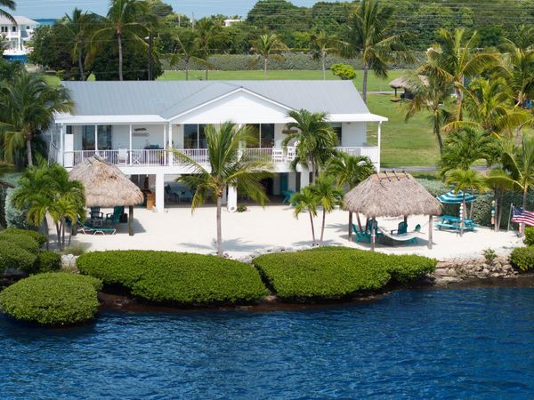 800 S Marina Avenue, KEY LARGO, FL 33037
