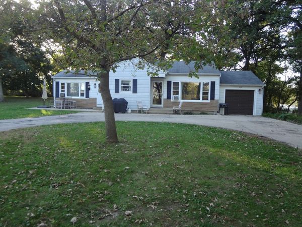 22206 N Kelsey Road , Lake Barrington, IL 60010