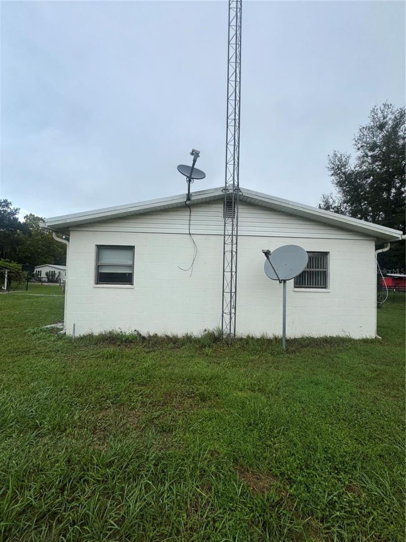 2031 SE 191st Terrace, Morriston, FL 32668 Photo