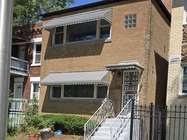 4854 W Thomas Street, Chicago, IL 60651