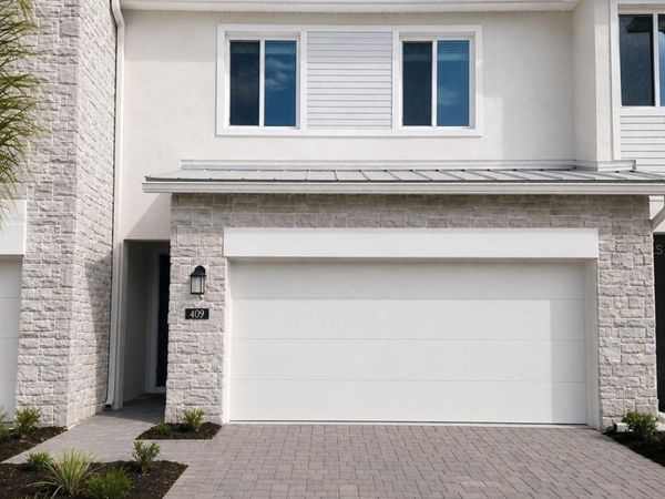 409 BOGEY DRIVE , DAVENPORT, FL 33896