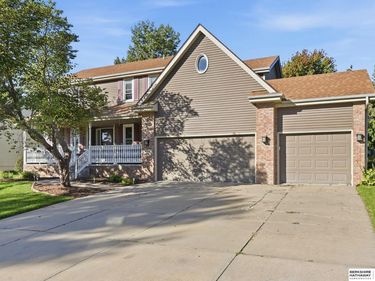 6418 S 161 Avenue, Omaha, NE 68135