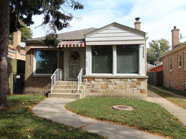 5431 N Natoma Avenue , Chicago, IL 60656