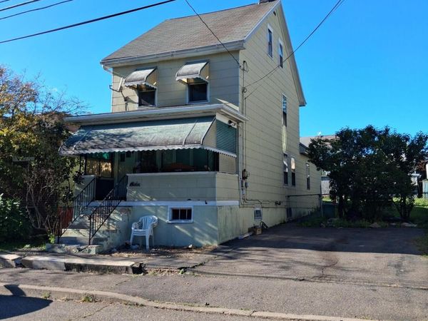 539 Ridge Avenue, West Hazleton, PA 18202
