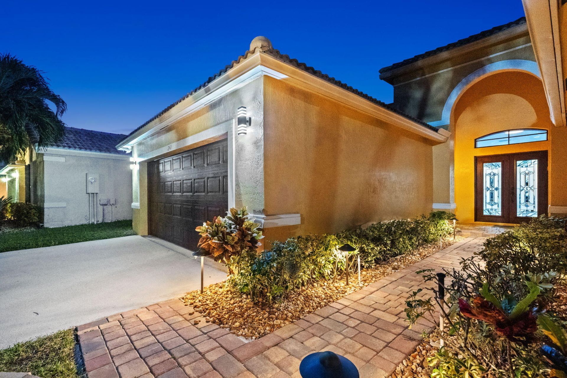 1242 Meadows Boulevard, Weston, FL 33327 Photo