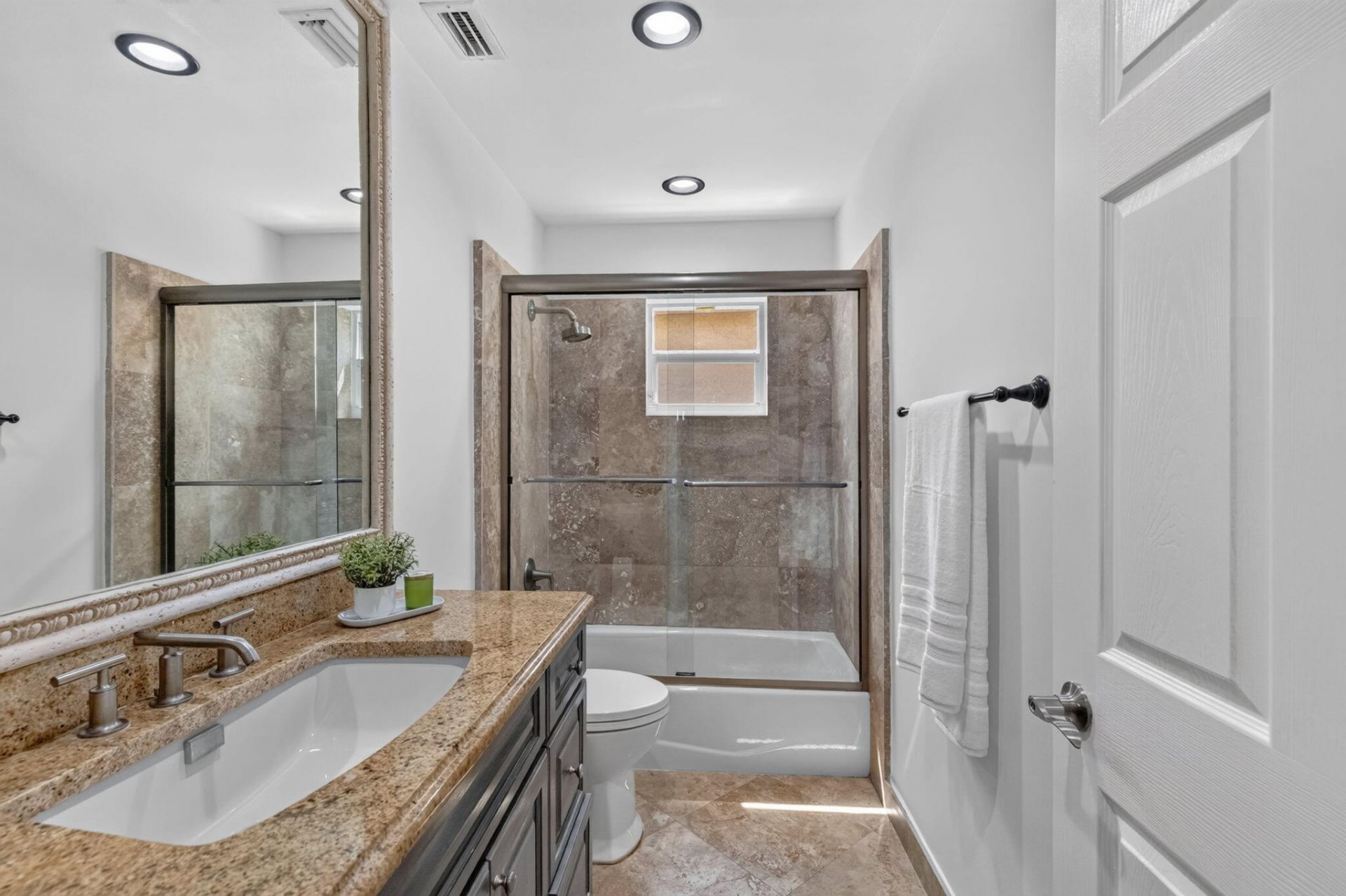 1242 Meadows Boulevard, Weston, FL 33327 Photo