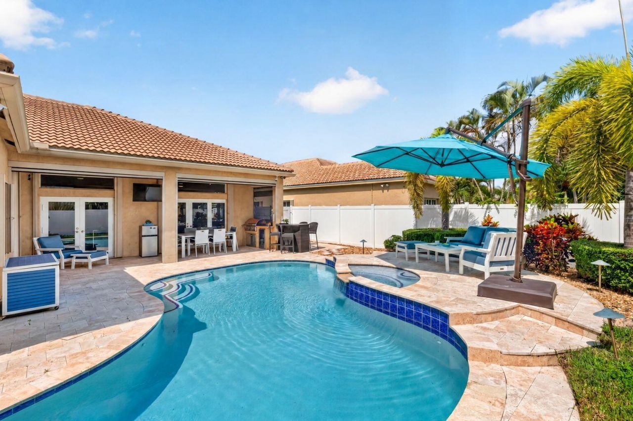 1242 Meadows Boulevard, Weston, FL 33327 Photo