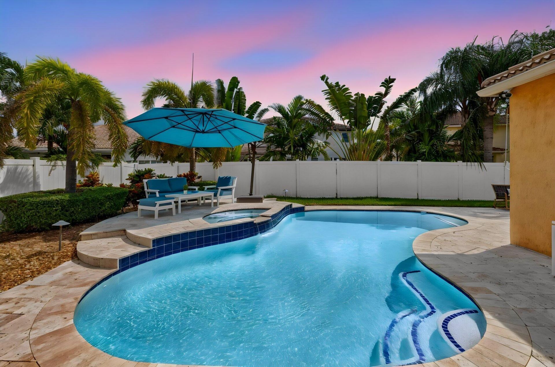 1242 Meadows Boulevard, Weston, FL 33327 Photo