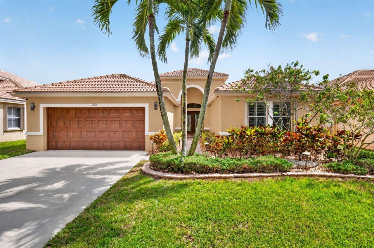 1242 Meadows Boulevard, Weston, FL 33327 Photo