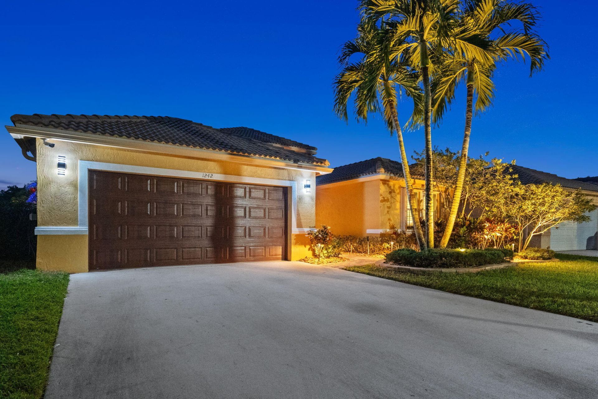 1242 Meadows Boulevard, Weston, FL 33327 Photo