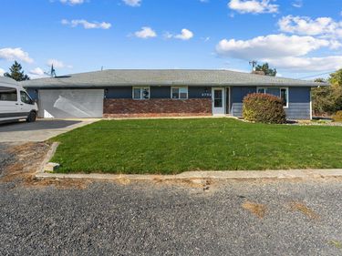 2752 Grandview Dr., Clarkston, WA 99403
