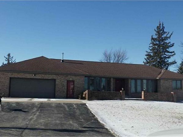1852 190th Street, Waverly, IA 50677