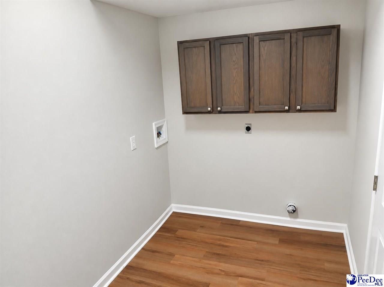 87 Isgett Circle Photo 24