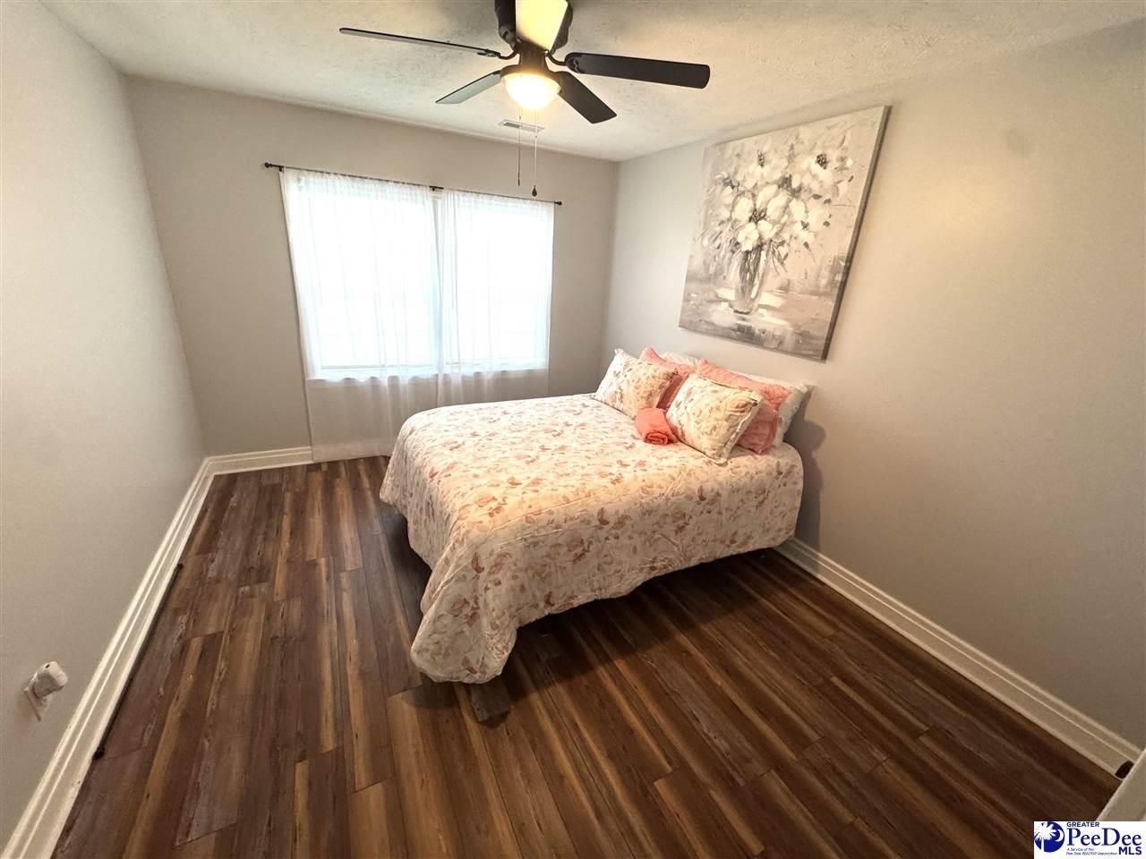 1319 Richard Street Photo 12