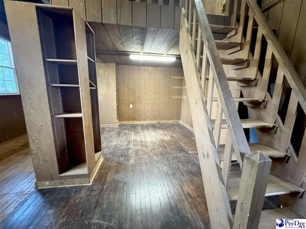 1319 Richard Street Photo 21