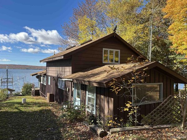 N11049 East Shore Road, Marenisco Twp, MI 49947