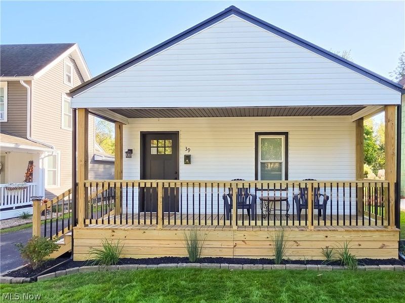 39 Forest Avenue SE, Massillon, OH 44646 Photo 2