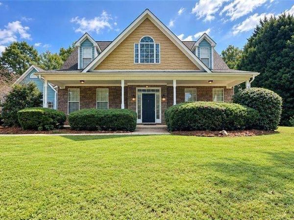 85 Rock Mill Trail, Senoia, GA 30276