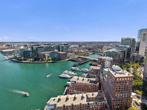 85 E India Row, Unit 40D, Boston, MA 02110