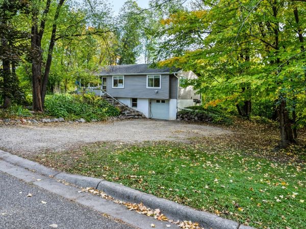 1325 Everest Lane N, Plymouth, MN 55447